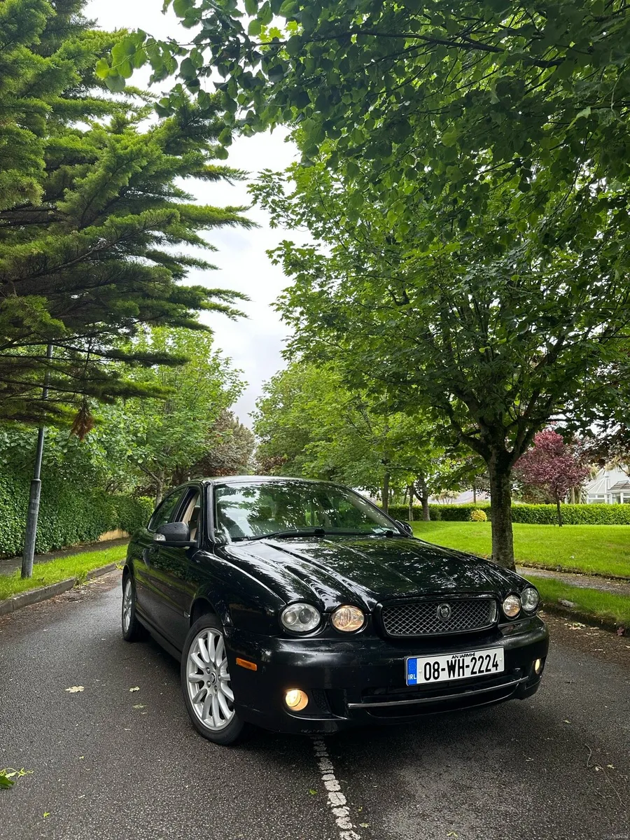 2008 Jaguar X-type luxury - Image 2