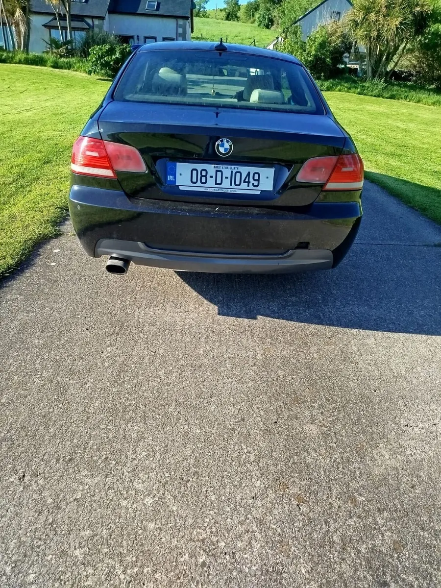 BMW 3-Series 2008 - Image 1