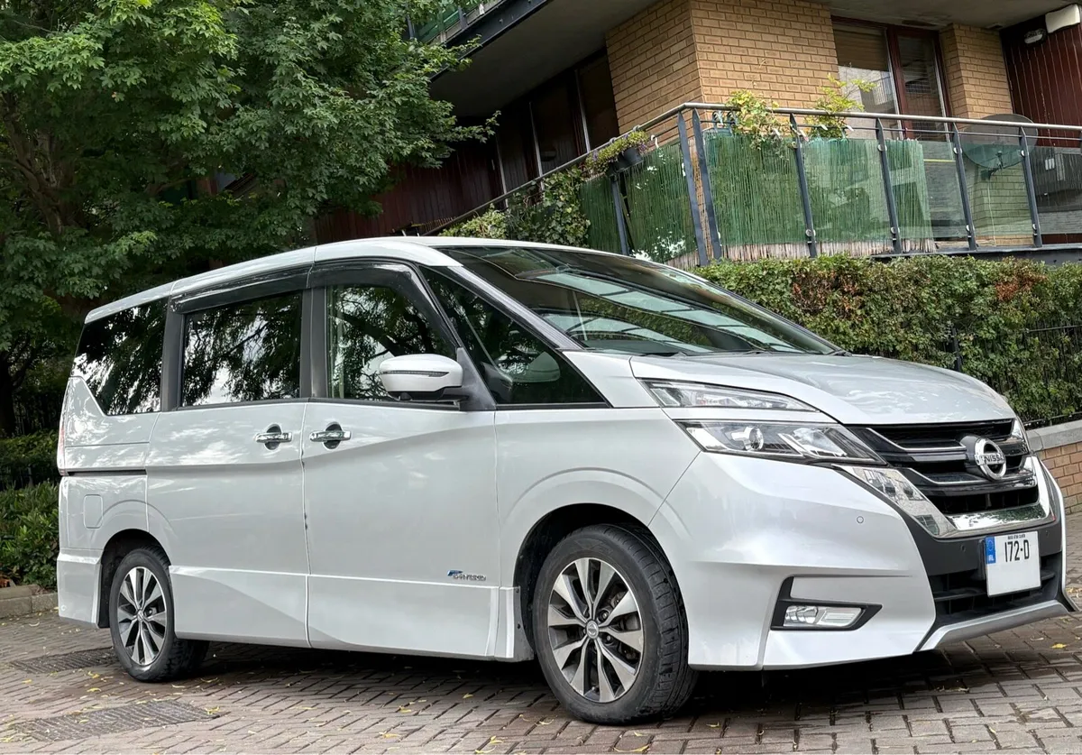 Car - Image 5