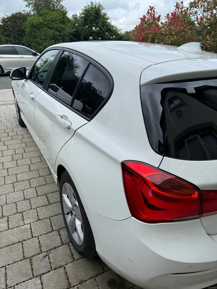 BMW 118D sport line - Image 4