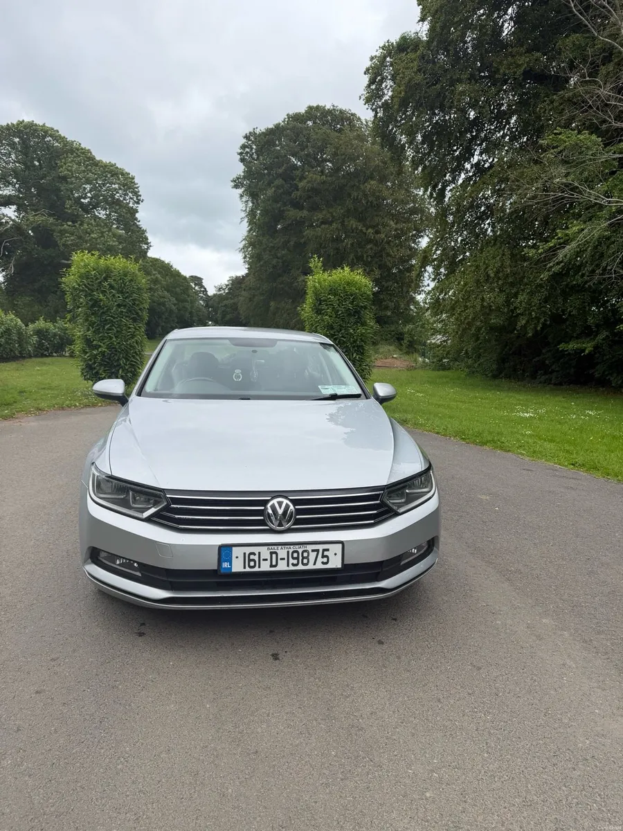 Vw Passat auto - Image 2