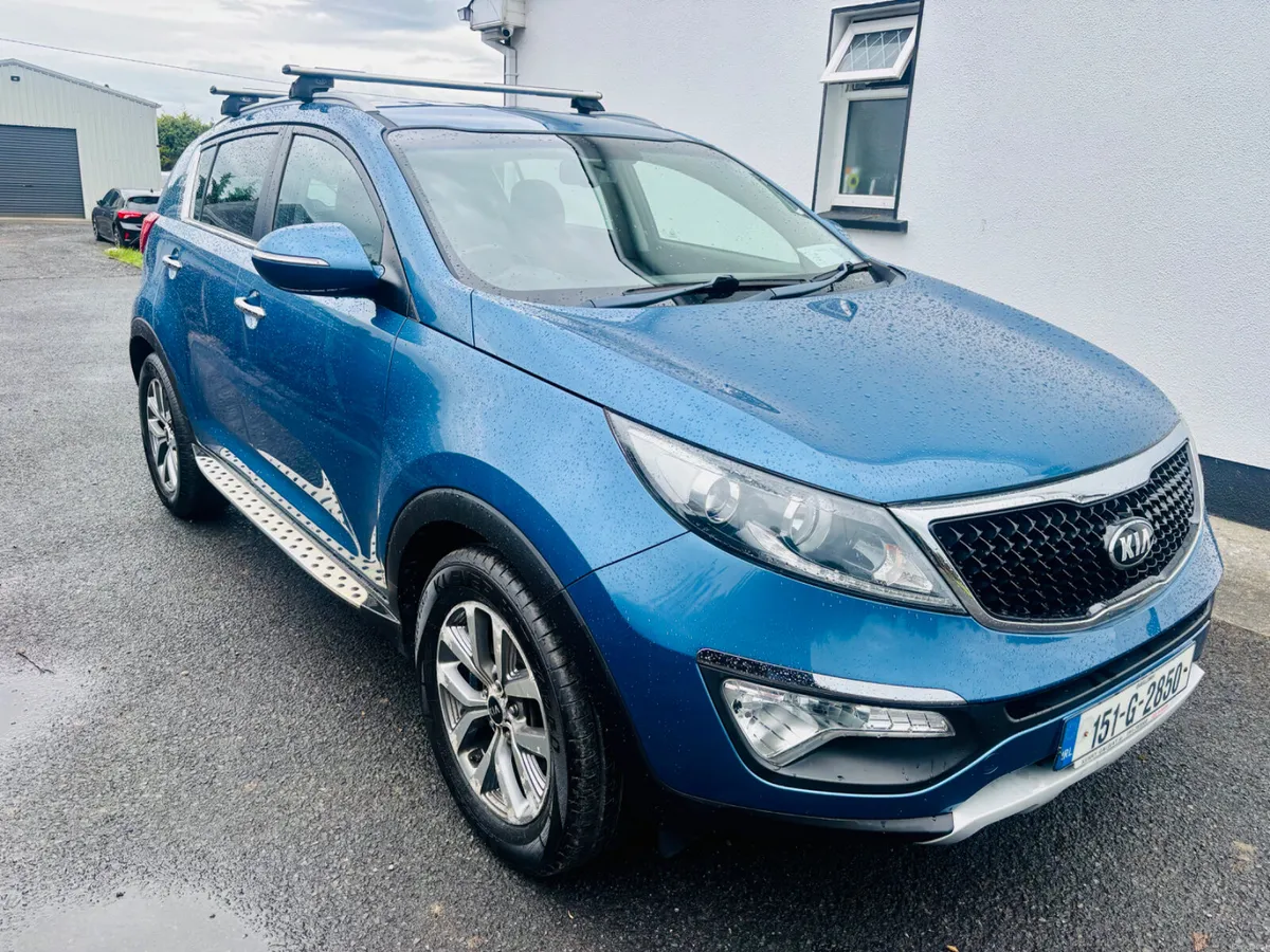 Kia Sportage 2015 LOW KMS - Image 2