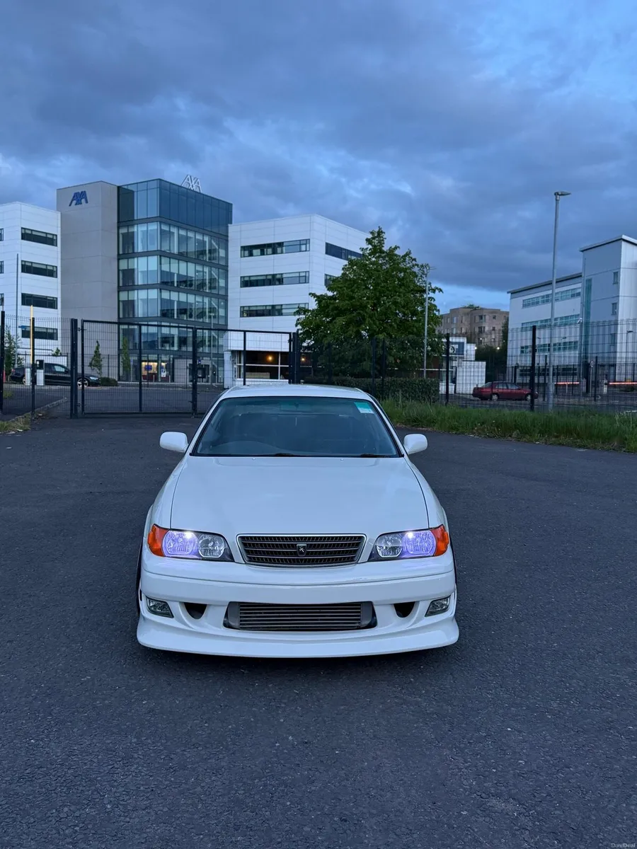 1998 Toyota Chaser tourer V - Image 4