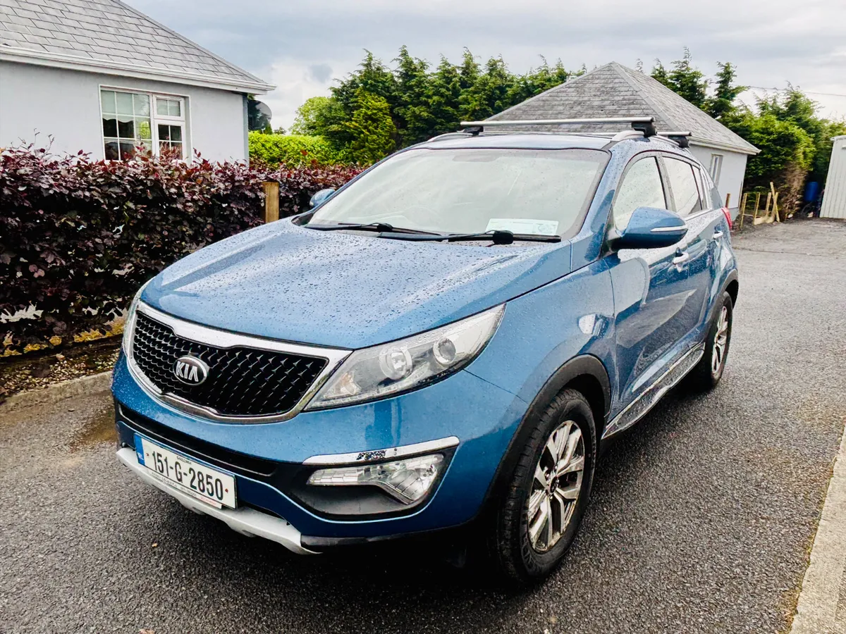 Kia Sportage 2015 LOW KMS - Image 4