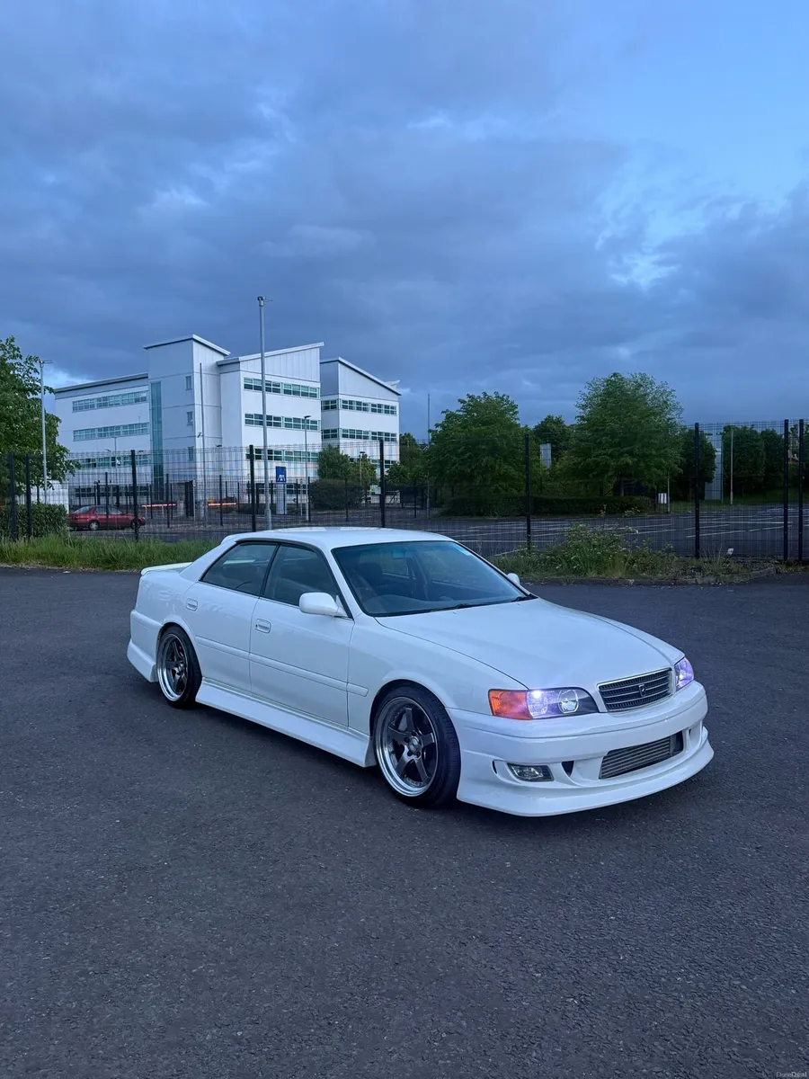 1998 Toyota Chaser tourer V - Image 1