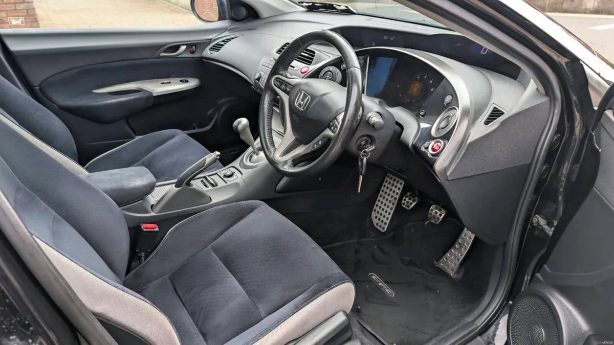 Honda Civic - Image 4