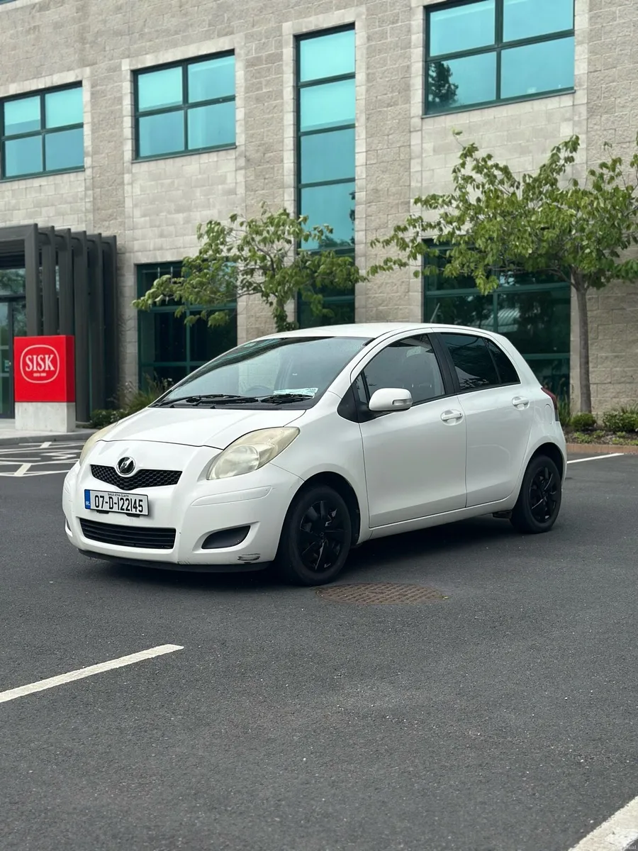 Toyota Vitz 1.0 Automatic | NCT 01/27 | 2 Owners - Image 3