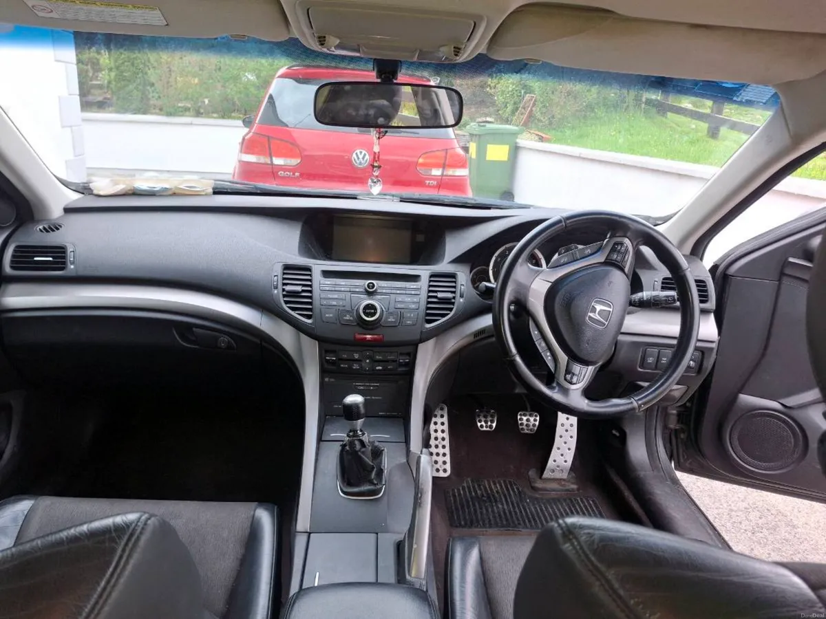 Honda accord 2011 2.2 dsl - Image 4