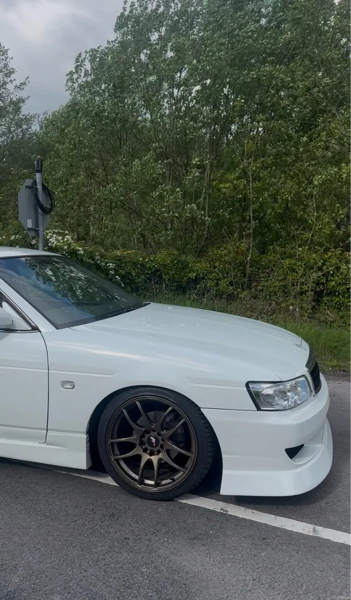 Nissan Laurel C35 - Image 3