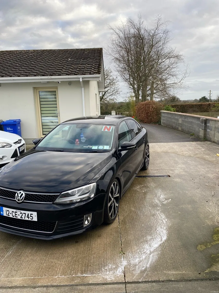 Car - Image 6