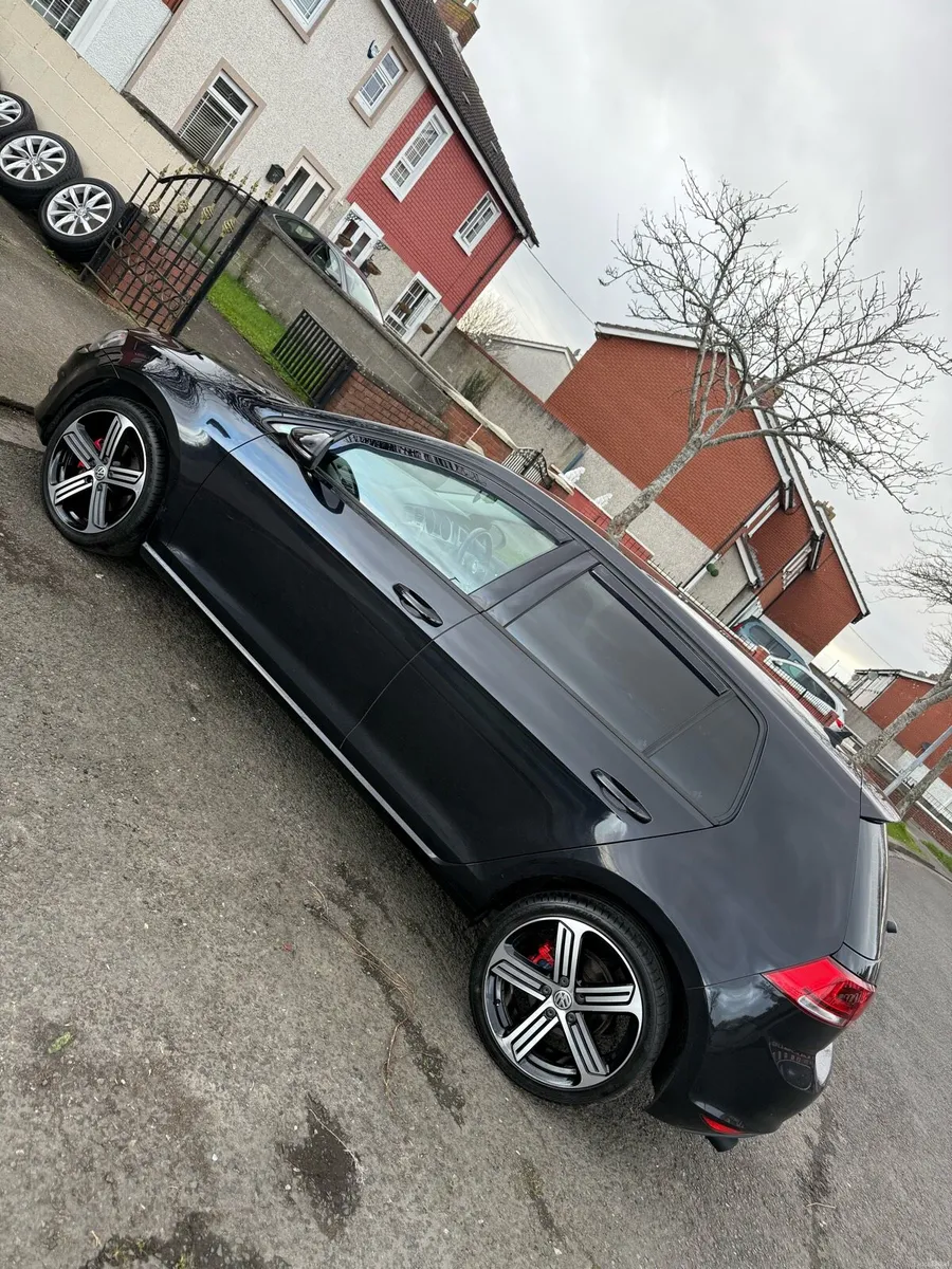 Vw golf highline 1.4L - Image 1