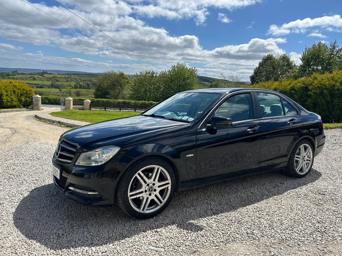 Mercedes-Benz C-Class 2012 - Image 4