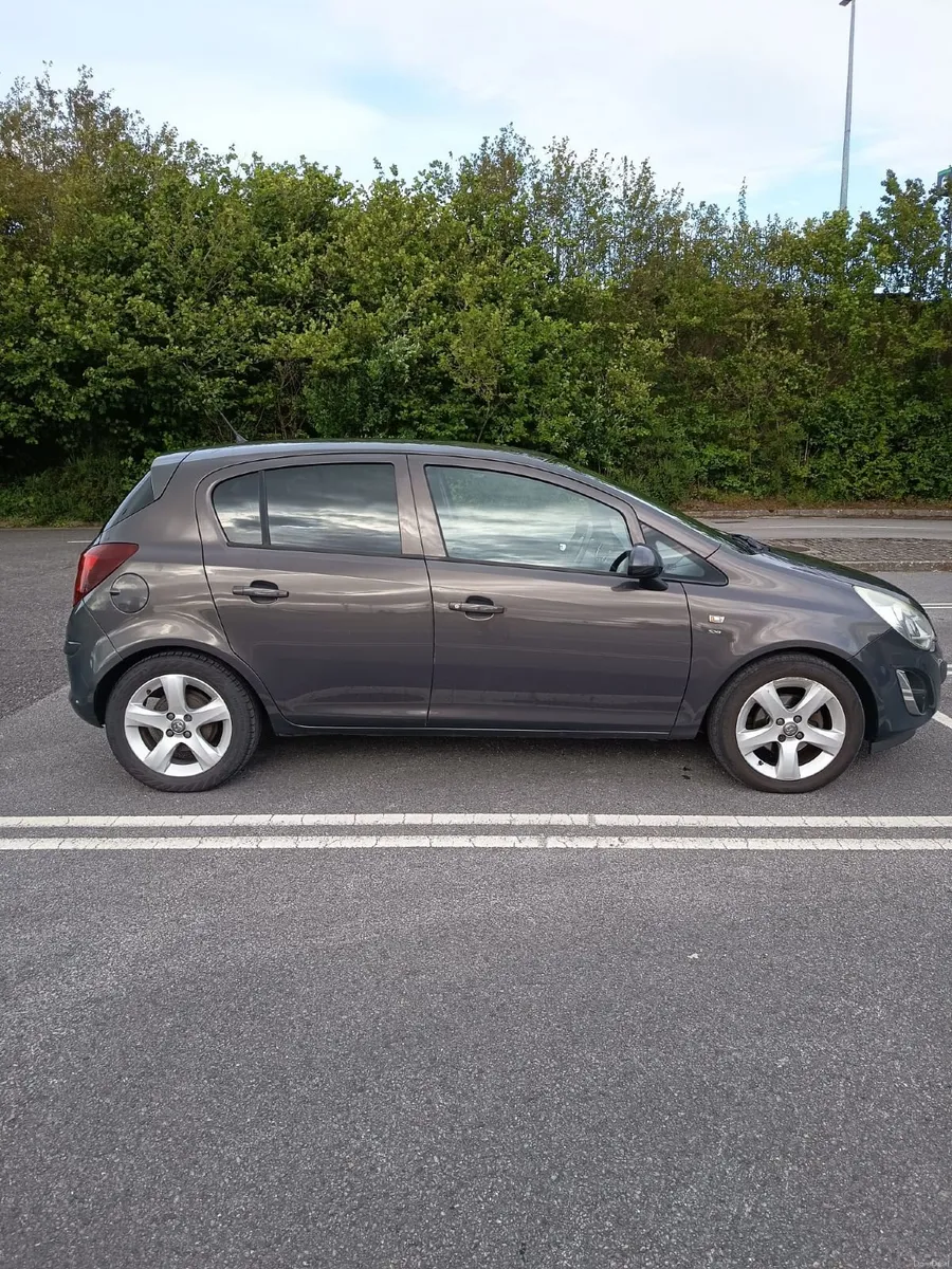 2014 Vauxhall Corsa 1.2 SXi |Low Mileage - Image 4