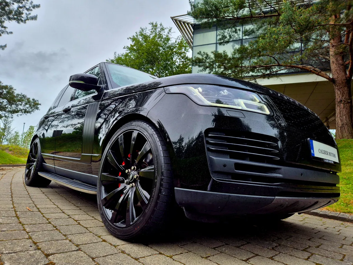 RANGE ROVER VOGUE BLACK BADGE 23" ALLOYS - Image 4