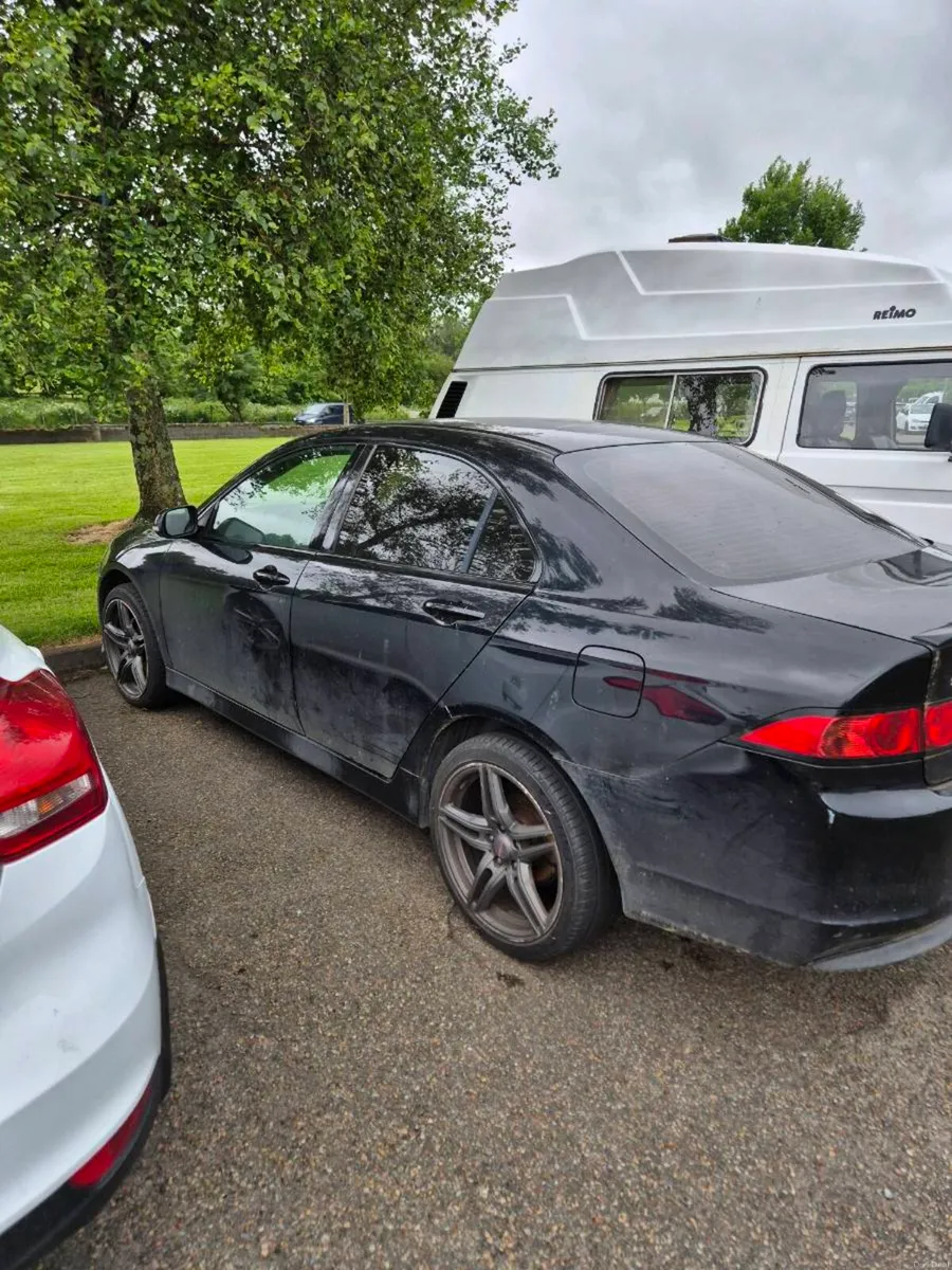 2.2 Honda Accord. - Image 4