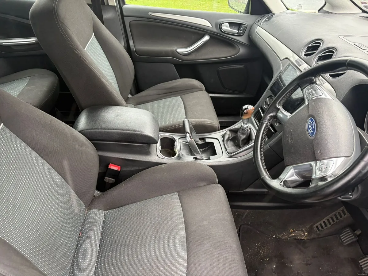 Ford S-Max 2012 - Image 1