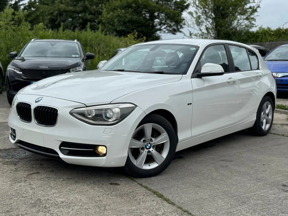 BMW 116i 1.6 Auto Sports 37000 KM 2015 - Image 2