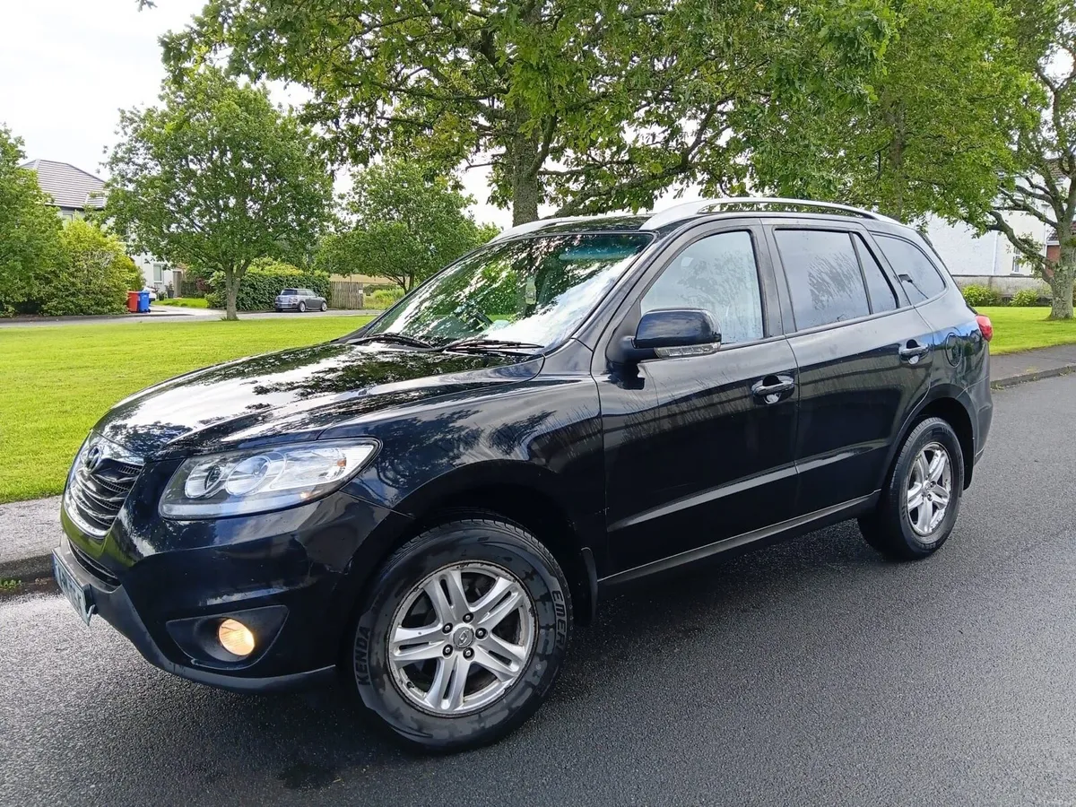 🔥2011 Hyundai Santa Fe 7 Seater NCT And Tax 4x4🔥 - Image 3