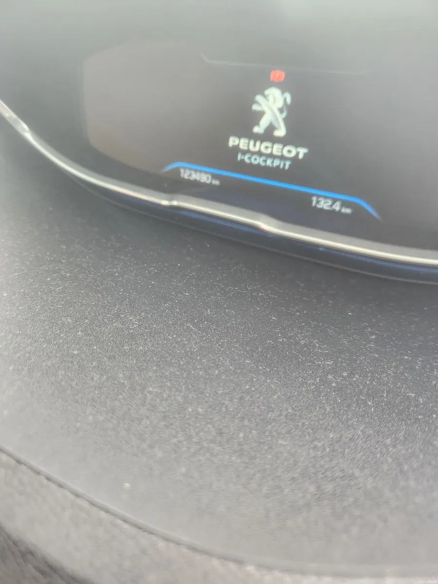 Peugeot 3008 2018 - Image 3