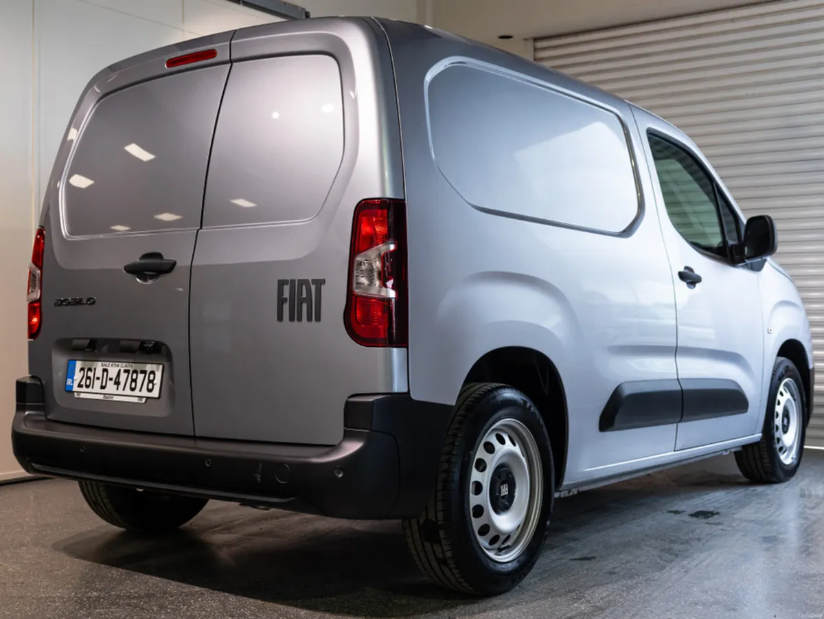Fiat Doblo SWB 1.5 130HP 650KG TECN - Image 4