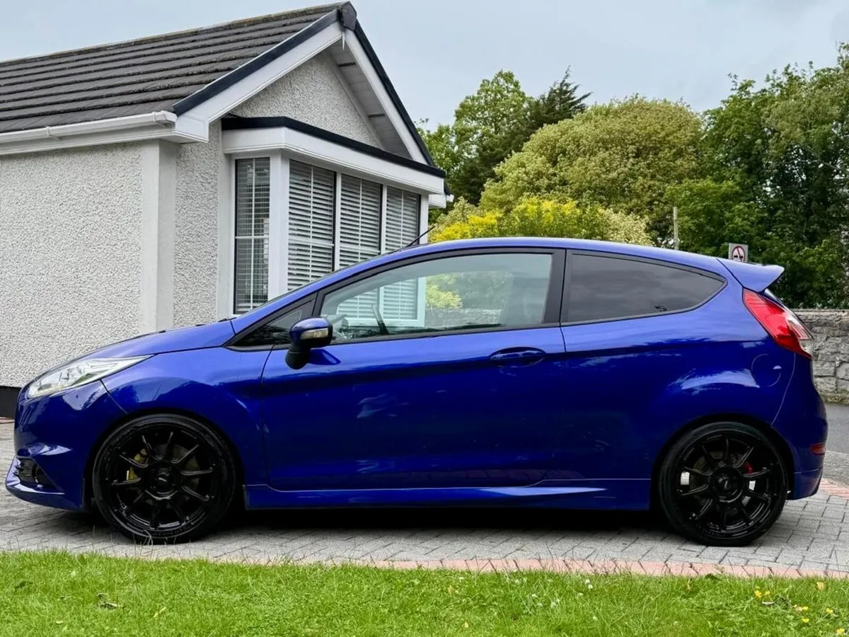 Ford Fiesta ST3 - Image 4