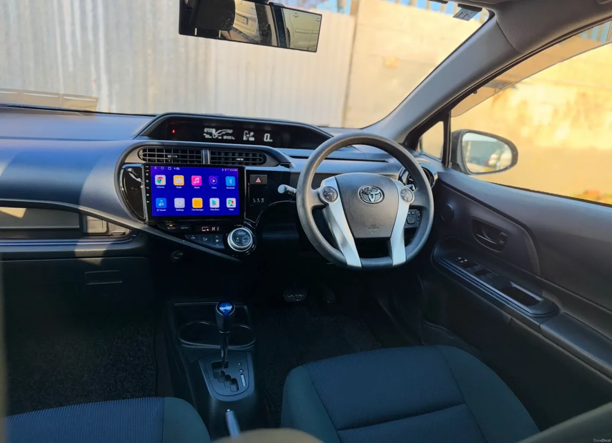 2015 TOYOTA AQUA. MUST SEE. NEW NCT. AUTO 1.5L HYB - Image 4