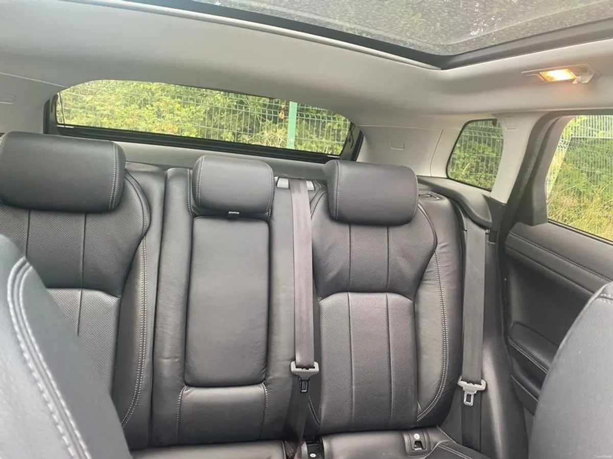 2017 Land Rover Range Rover Evoque - Image 5