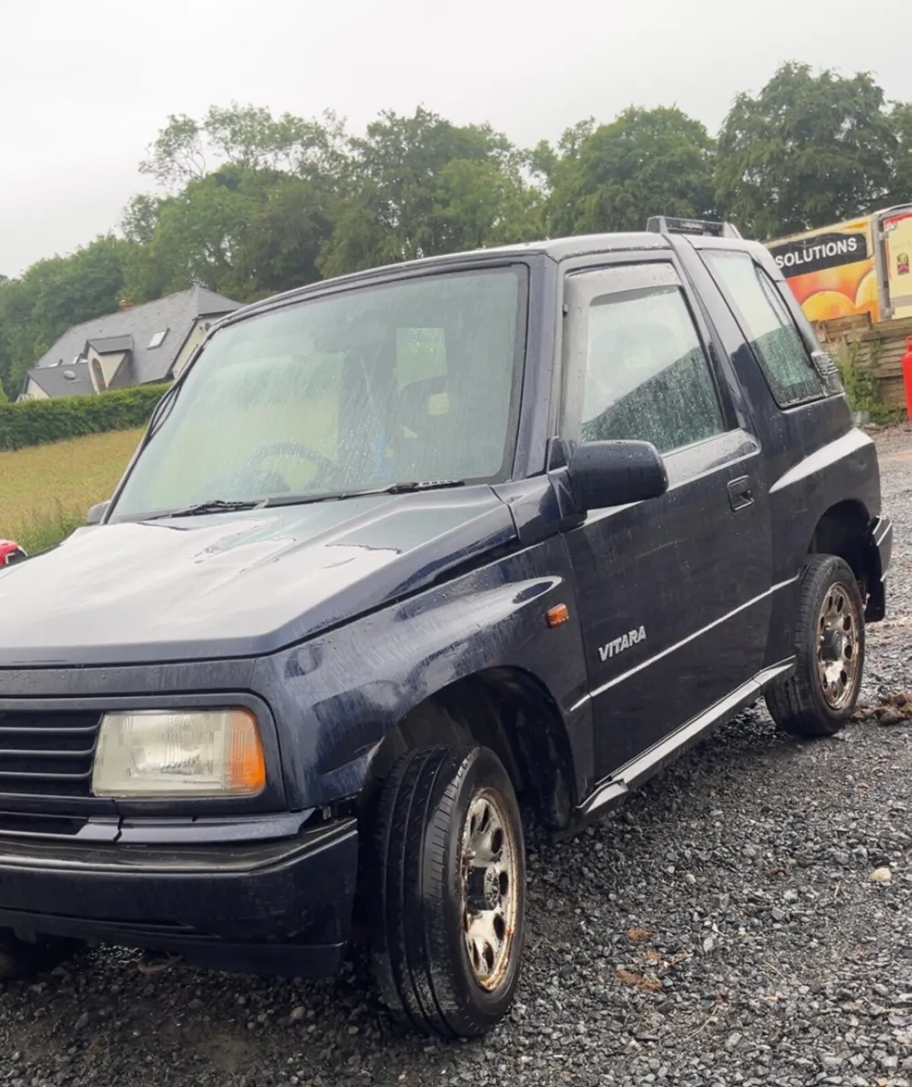 Suzuki vitara 1.6 petrol 4x4 diff lock - Image 1