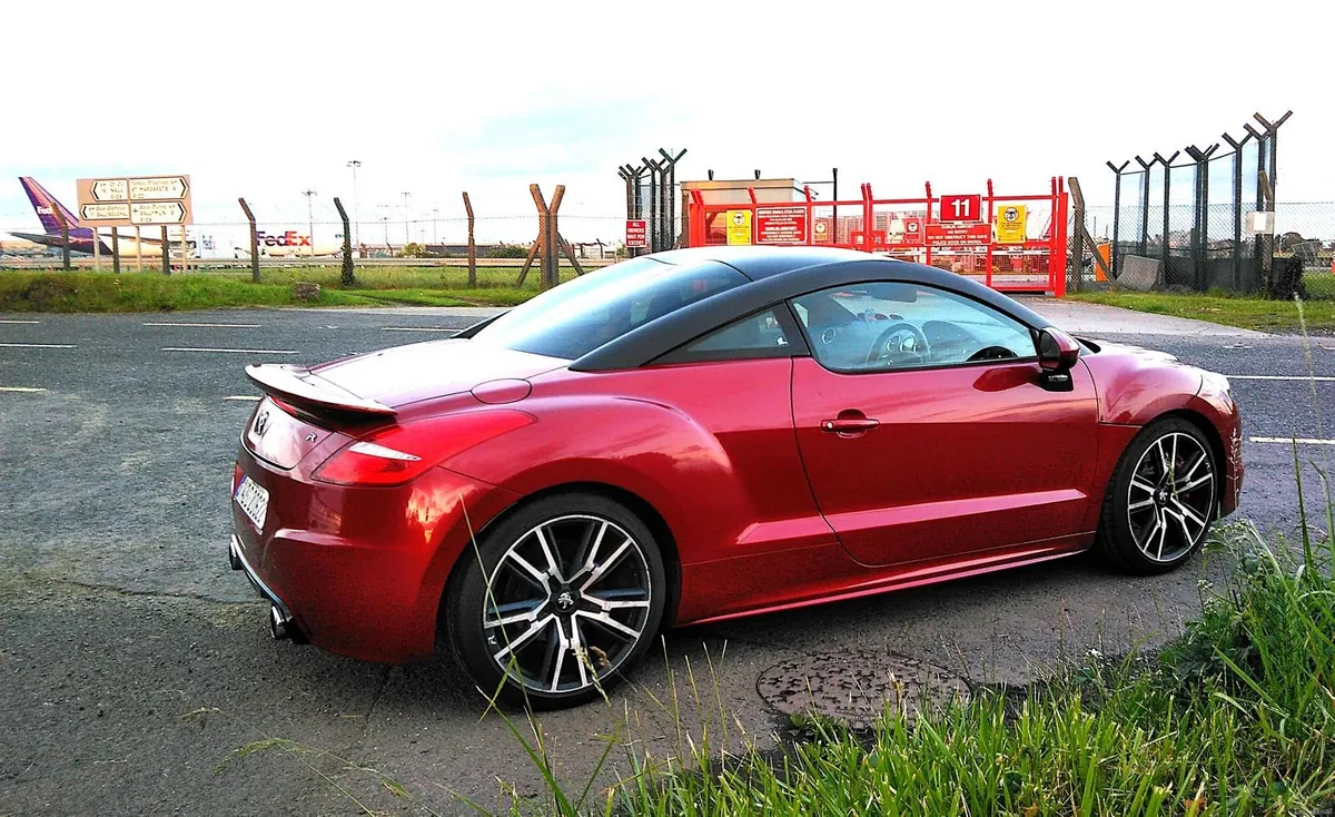 Peugeot RCZ-R - Image 3