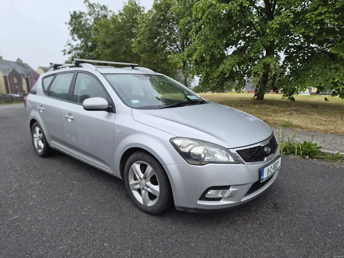 11 KIA CEED ESTATE 1.6D - Image 1