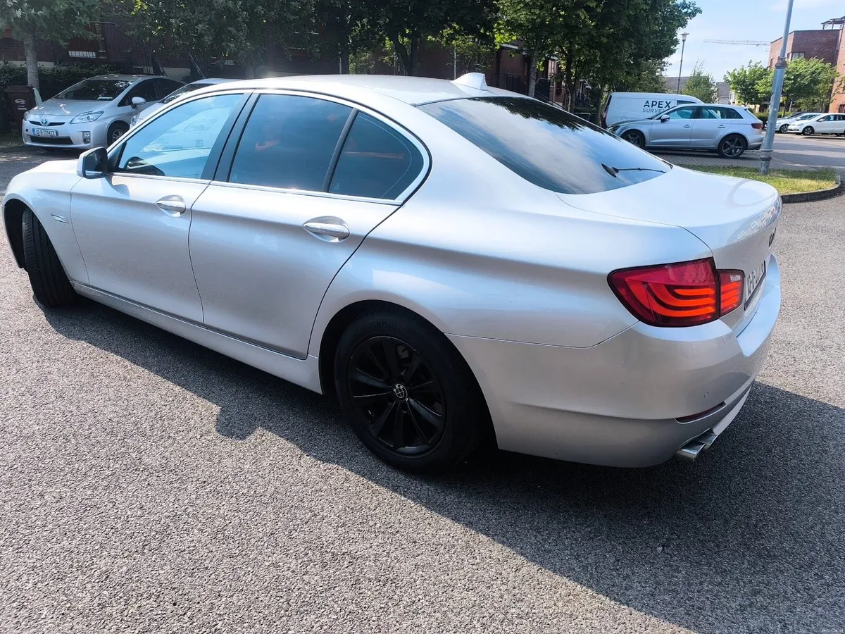BMW F10 - Image 5