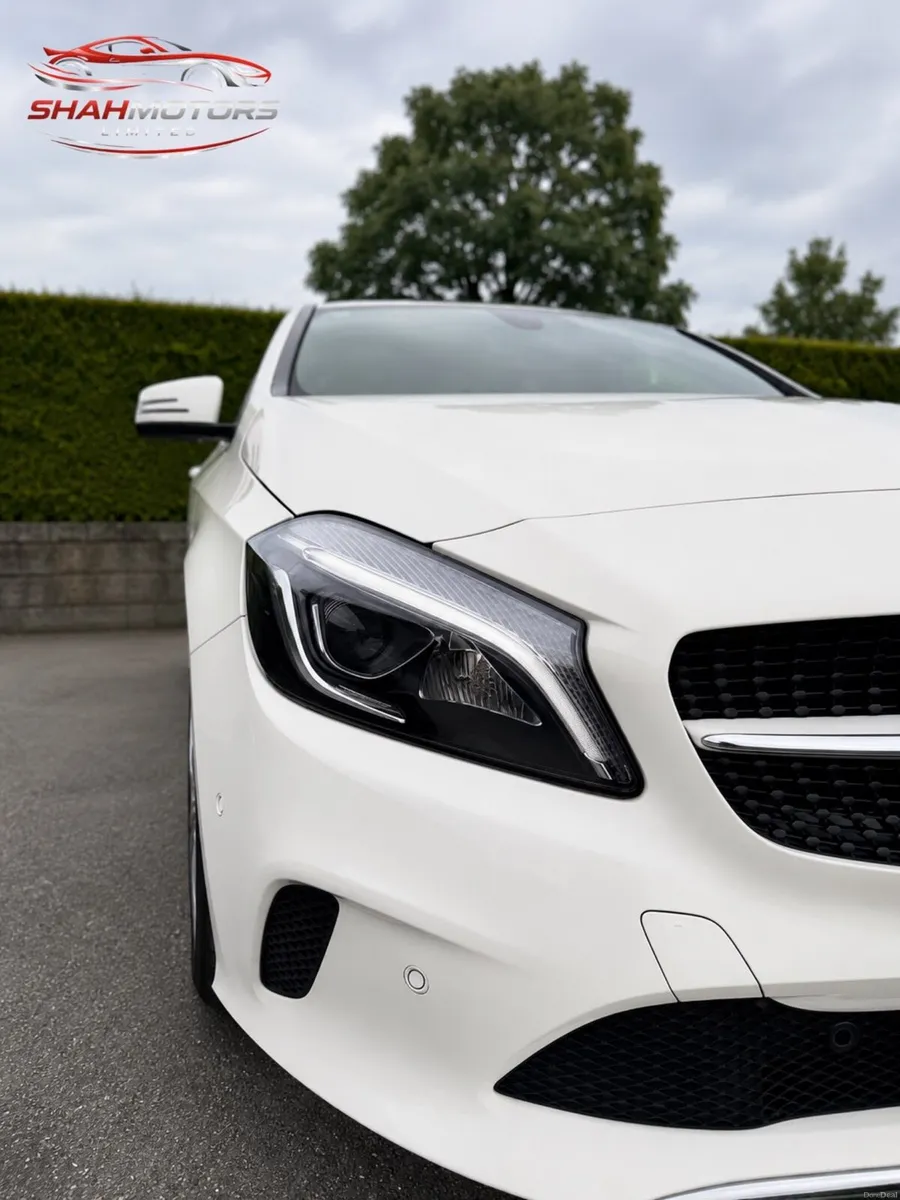 2016/2 Mercedes Benz A180 Petrol |URBAN - Image 4