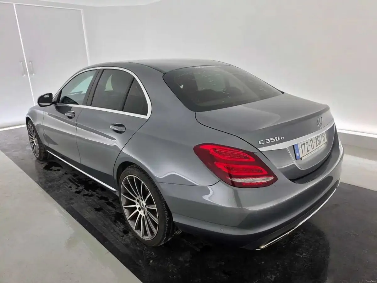 2017 Mercedes Benz C350e Hybrid*Read Description* - Image 3