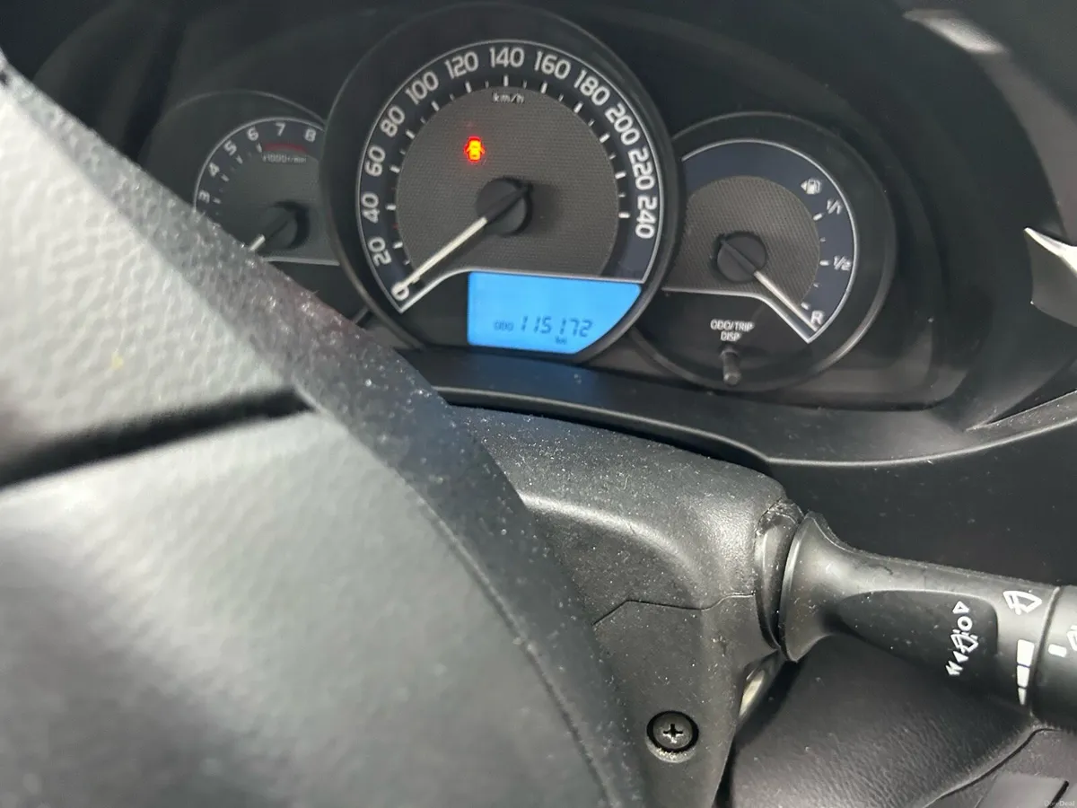 Toyota Corolla 1.33 Terra - Image 2