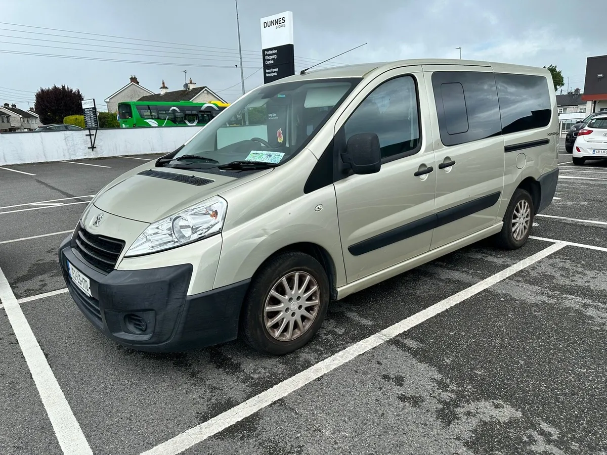 2015 Peugeot Expert Tepee Independence (WAV) - Image 2