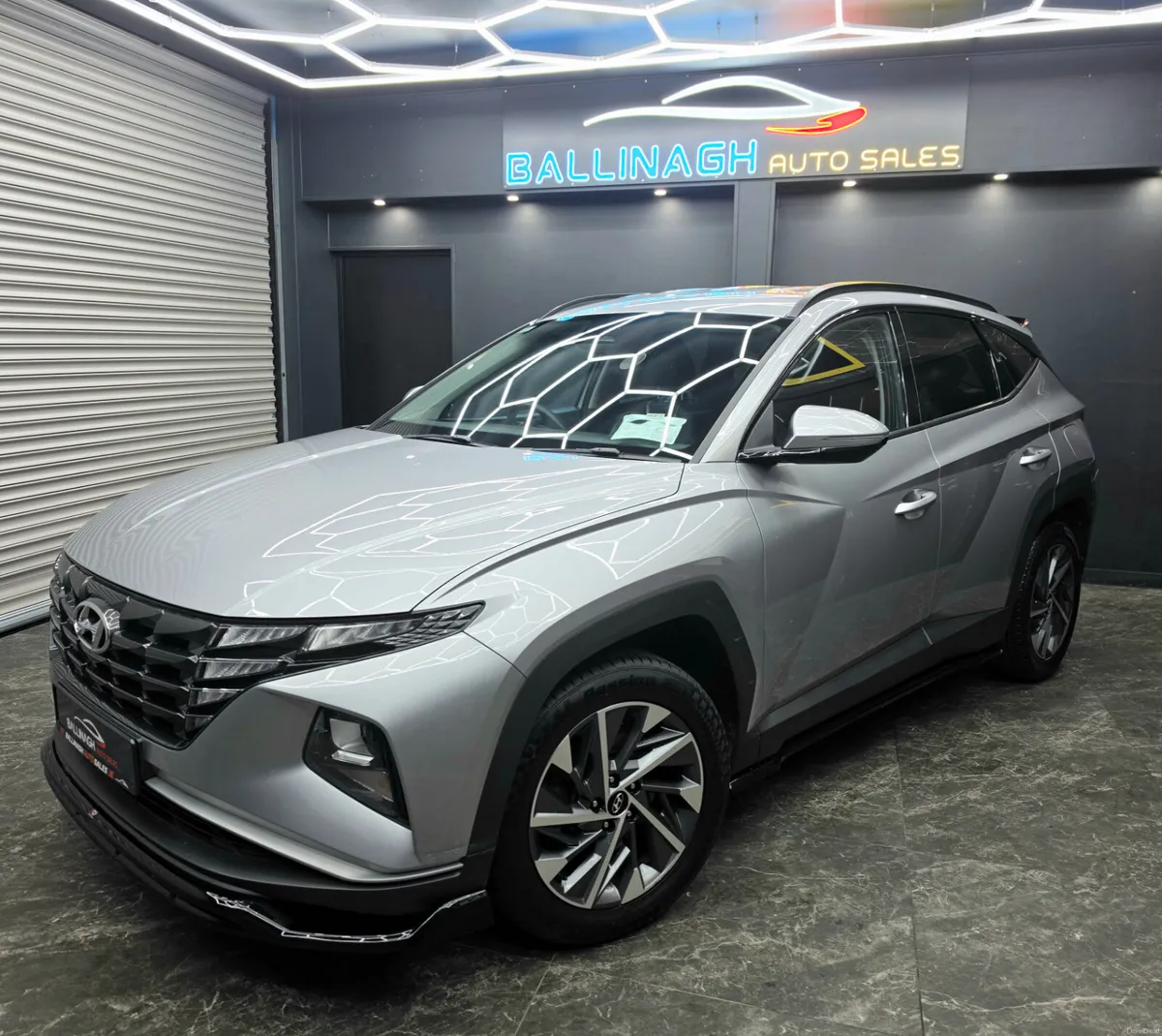 HYUNDAI TUCSON  EXECUTIVE 2022 - Image 3