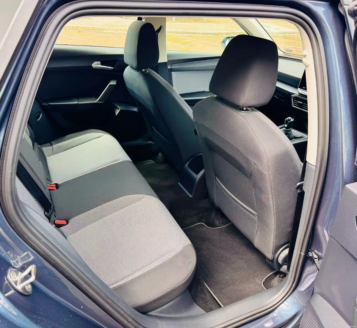 SEAT Leon 2025 - Image 3