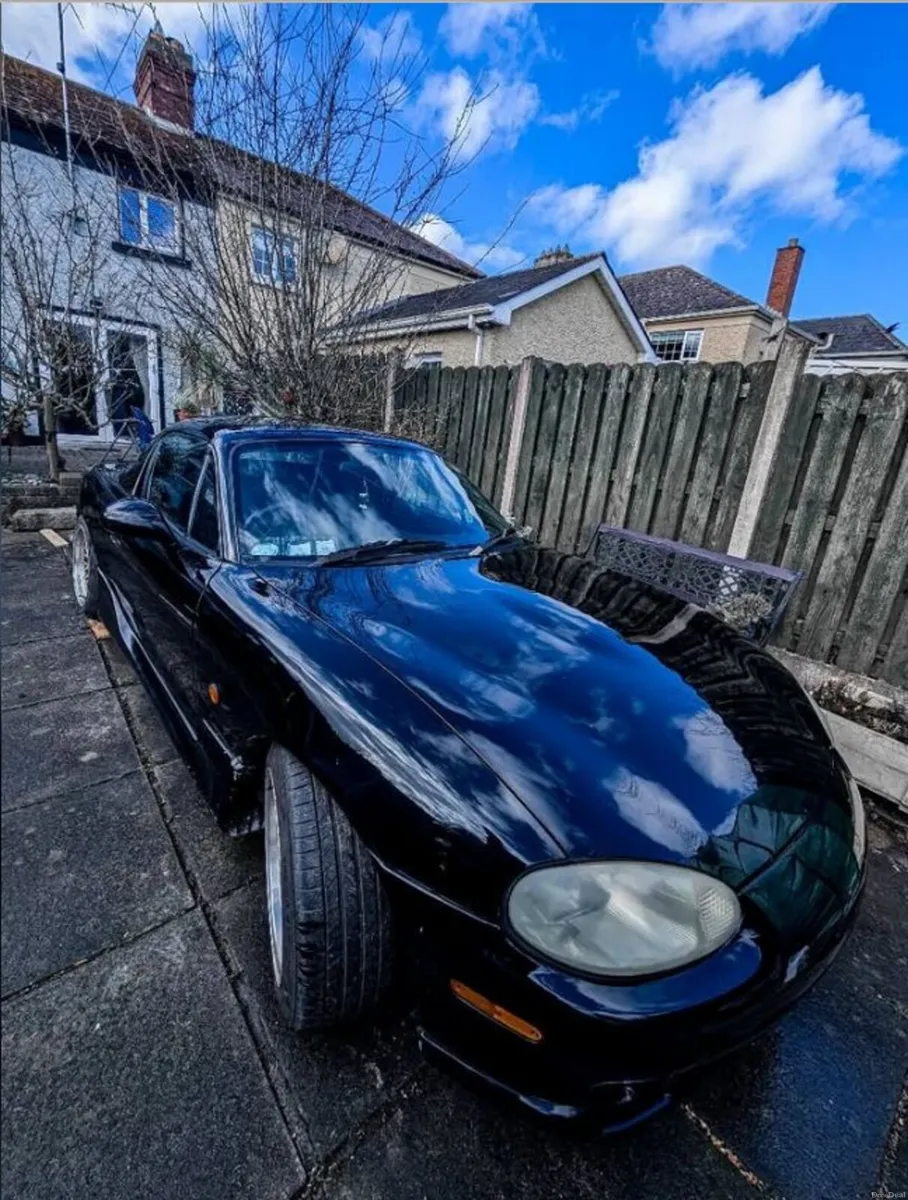 Mazda MX-5 2003 - Image 1