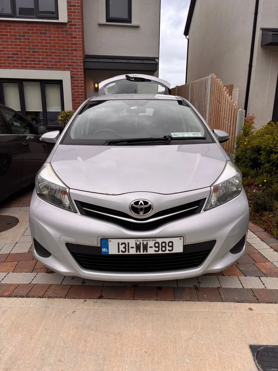 Toyota Yaris 2013 - Image 1