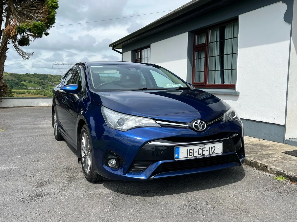 TOYOTA AVENSIS  2016  IMMACULATE - Image 3