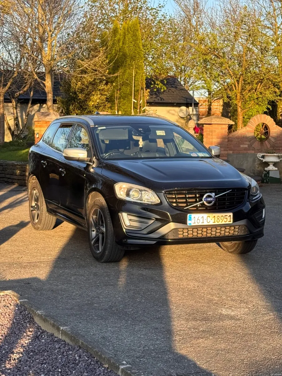 Volvo XC60 2016 - Image 2