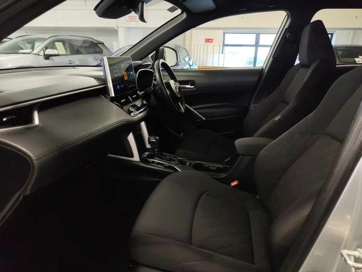 Toyota Corolla Cross SPORT 1.8 4DR AUTO - Image 6