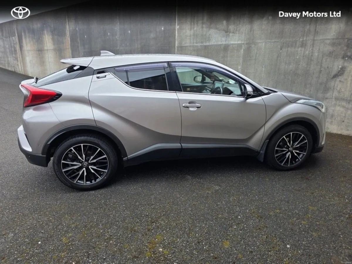Toyota C-HR C-HR 1.2T SOL - Image 3