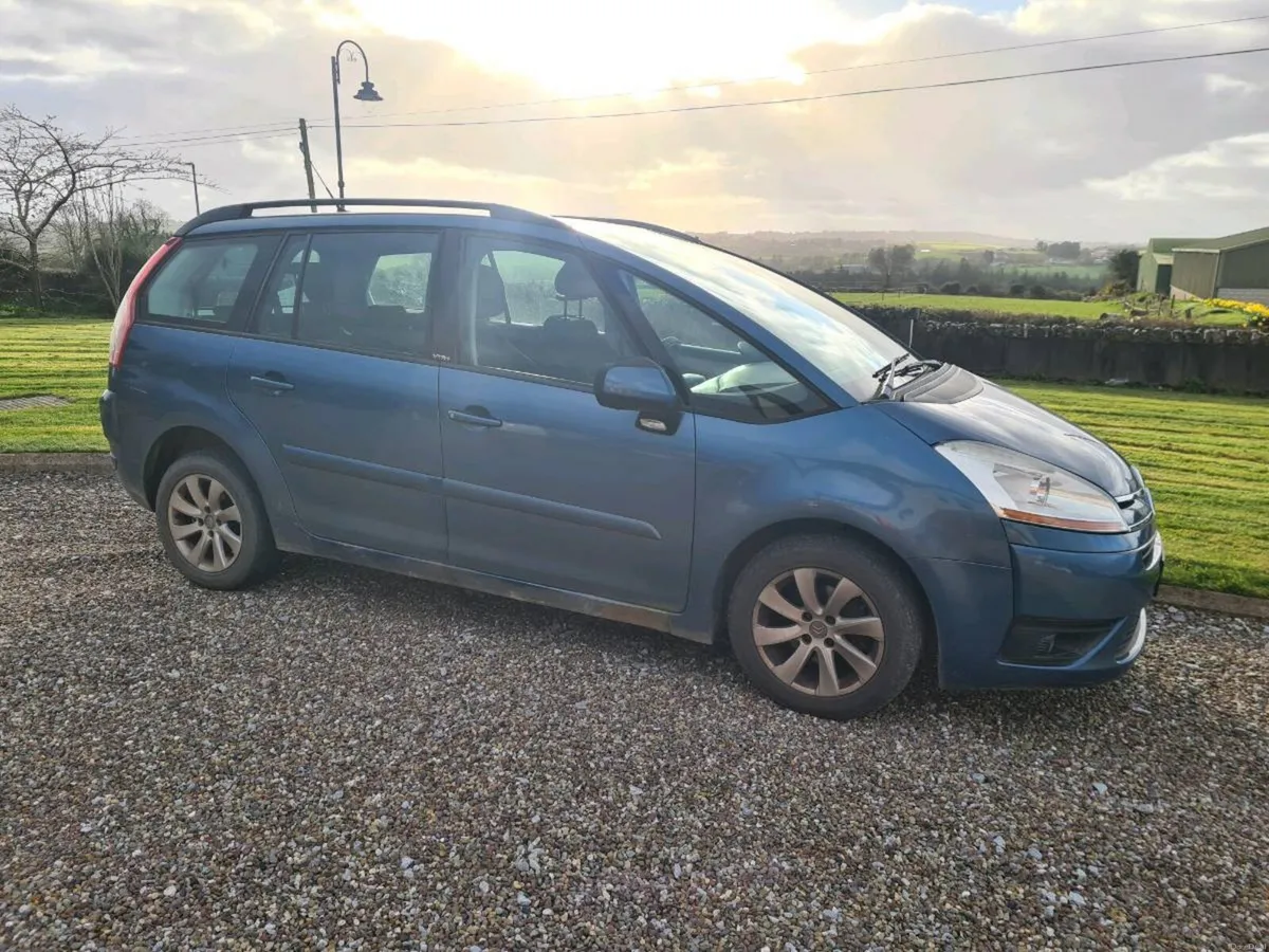 Citroën C4 Picasso 2010 M - Image 3