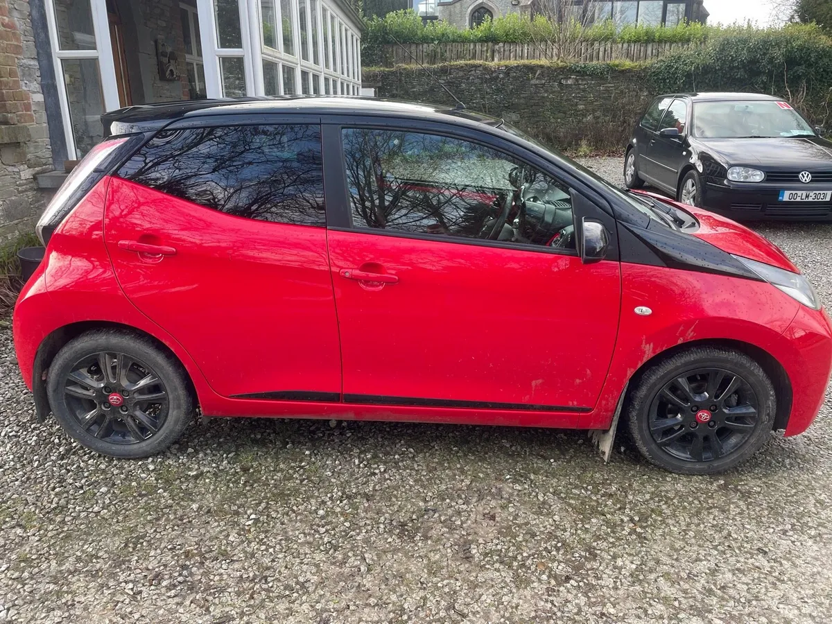 Toyota aygo - Image 2