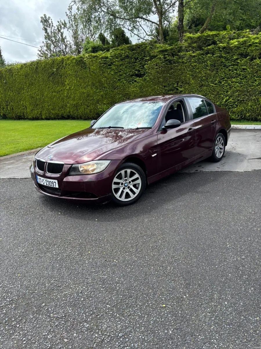 BMW 316i E90 - Image 1