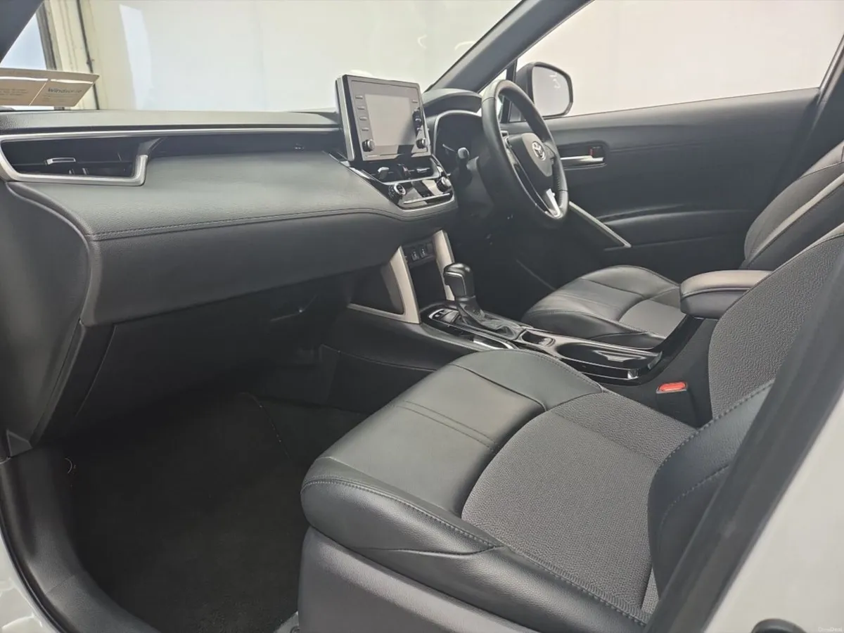 Toyota Corolla Cross Z Hybrid *Top spec* - Image 4
