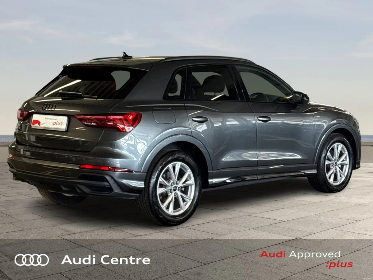 Audi Q3 35 TDI 150 S-T S line - Image 4