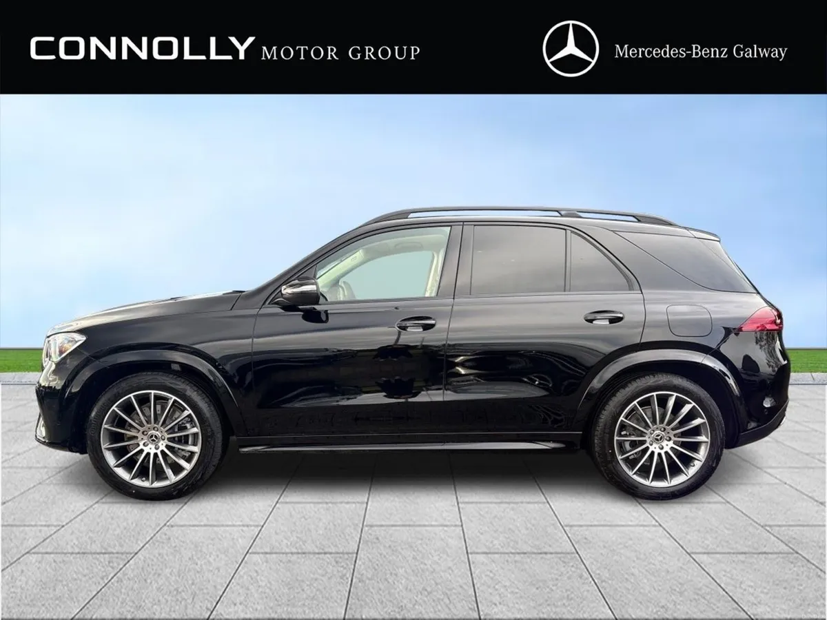 Mercedes-Benz GLE GLE350de AMG Exterior *Panoramic - Image 4