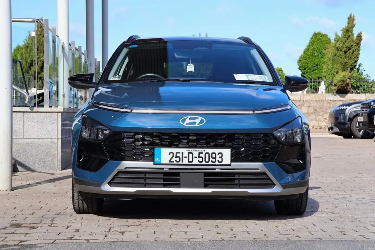 Hyundai Bayon Bayon Executive w.2 Tone Roof - Image 5